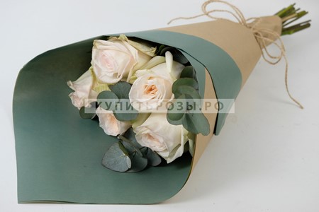 Букет роз Снежный вальс купить в Москве недорого